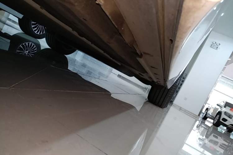 Used Li Auto L7 2024 MAX Model Left Side Sill