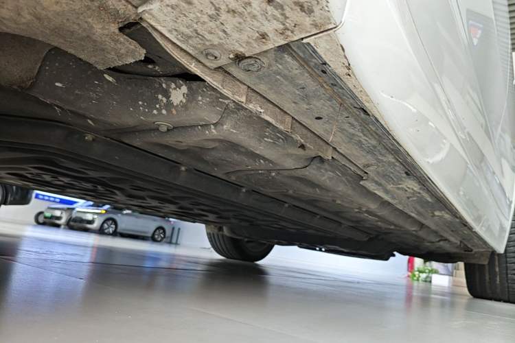 Used Li Auto L7 2024 Ultra Model Left Side Sill