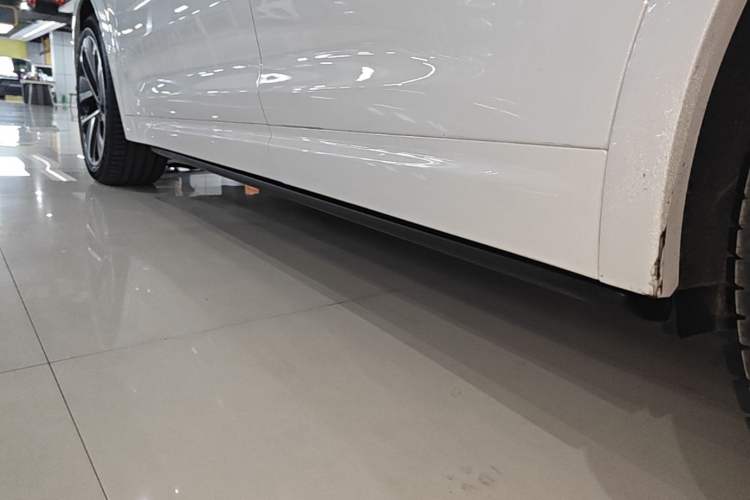 Used Li Auto L7 2024 Ultra Model Left Side Sill