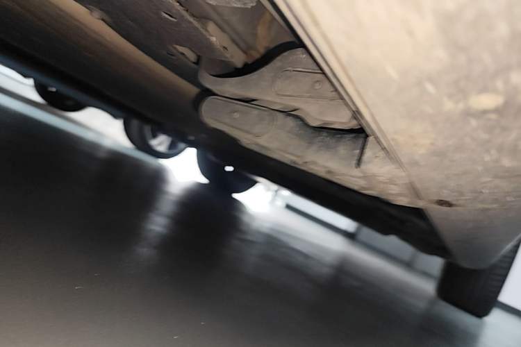 Used Li Auto L7 2024 MAX Model Left Side Sill