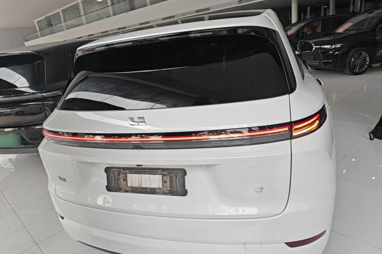 Used Li Auto L7 2024 Pro Model Rear