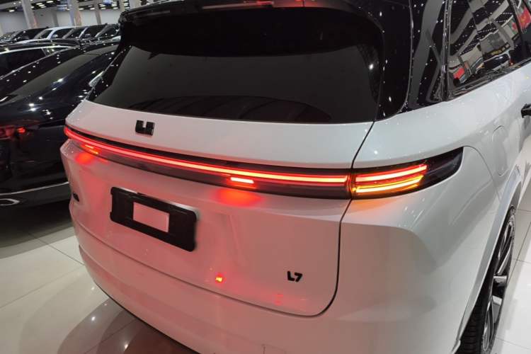 Used Li Auto L7 2024 MAX Model Rear