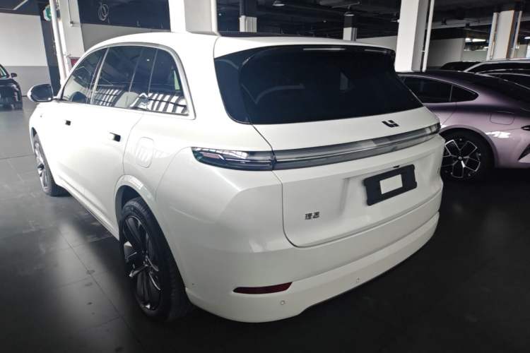 Used Li Auto L7 2024 Ultra Model Rear Left 45 Deg