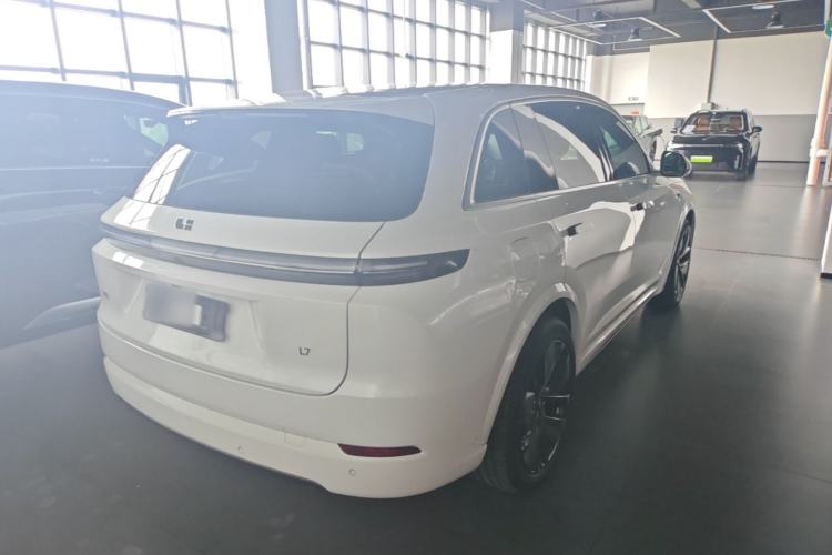 Used Li Auto L7 2024 Ultra Model Rear Right 45 Deg