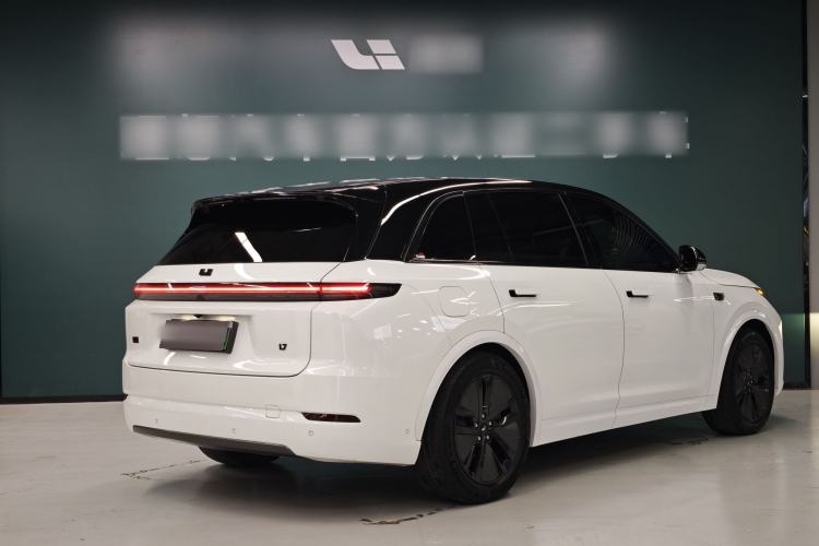 Used Li Auto L7 2024 MAX Model Rear Right 45 Deg
