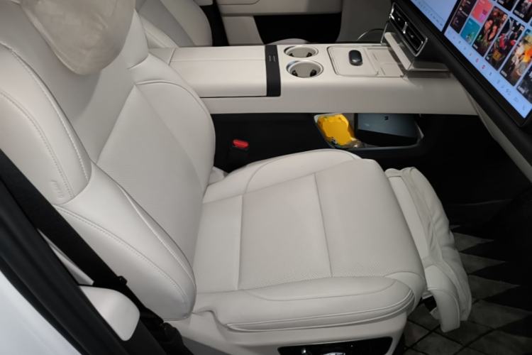 Used Li Auto L7 2024 MAX Model Right Front Seat