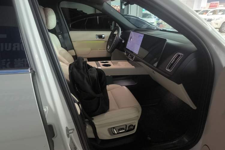 Used Li Auto L7 2024 Ultra Model Right Front Seat