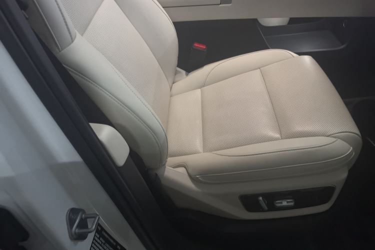 Used Li Auto L7 2024 Ultra Model Right Front Seat