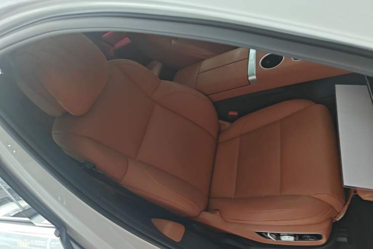 Used Li Auto L7 2024 Pro Model Right Front Seat
