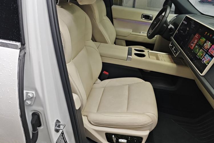 Used Li Auto L7 2024 MAX Model Right Front Seat