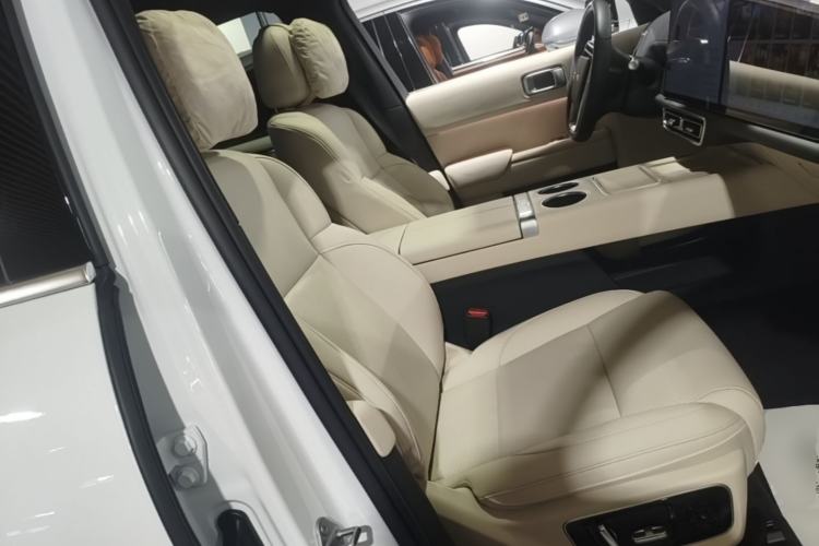 Used Li Auto L7 2024 MAX Model Right Front Seat