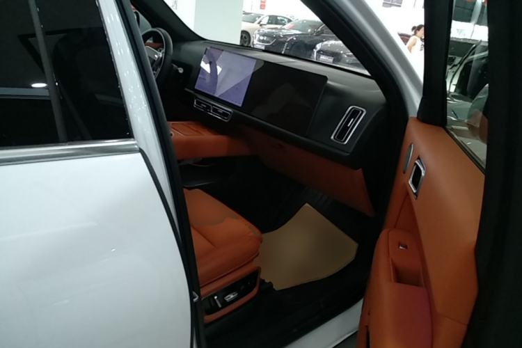 Used Li Auto L7 2024 MAX Model Right Front Seat