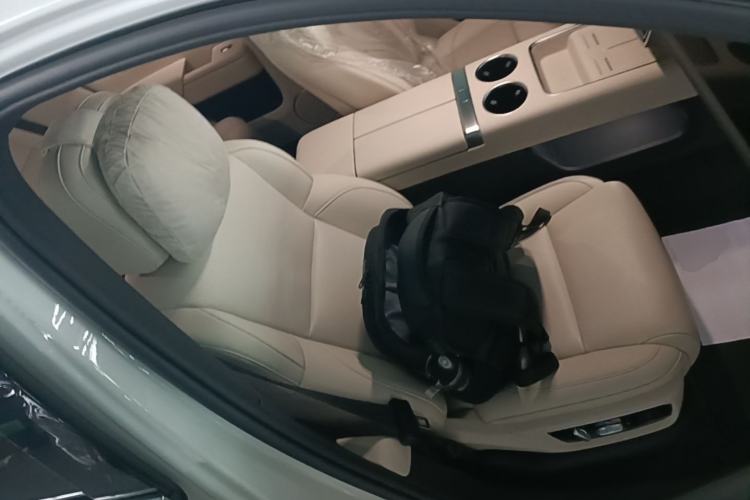 Used Li Auto L7 2024 MAX Model Right Front Seat