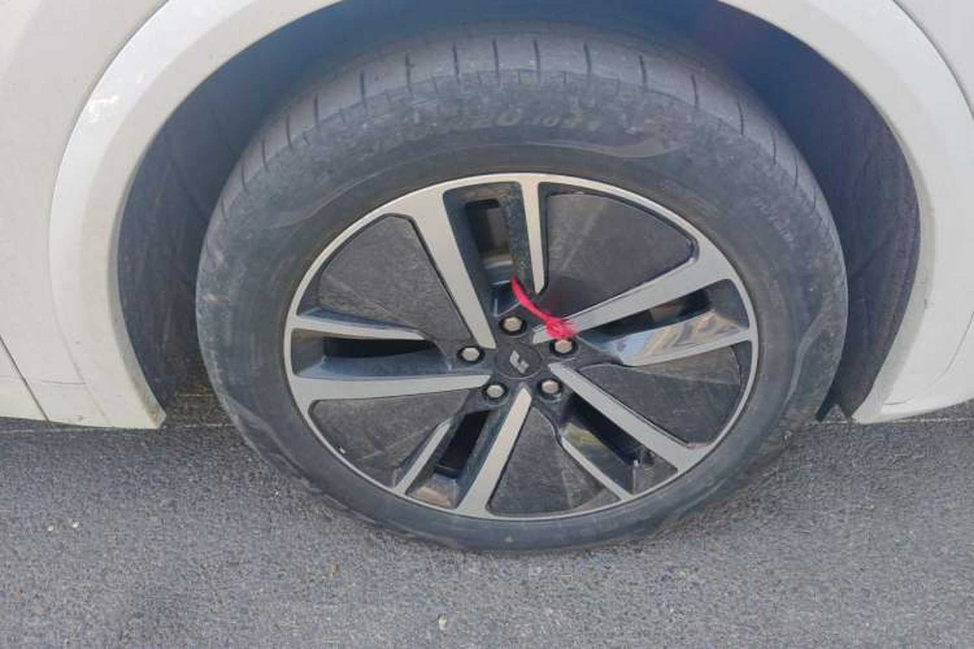 Used Li Auto L7 2024 Pro Model Right Front Wheel Hub