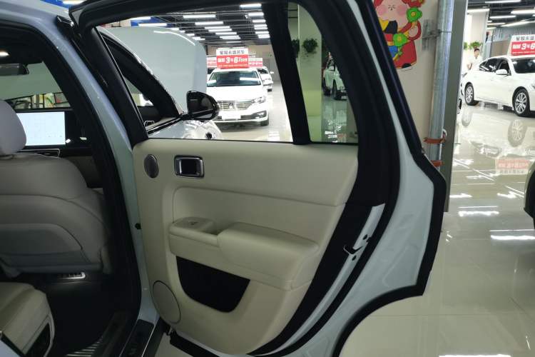 Used Li Auto L7 2024 Pro Model Right Rear Door Interior