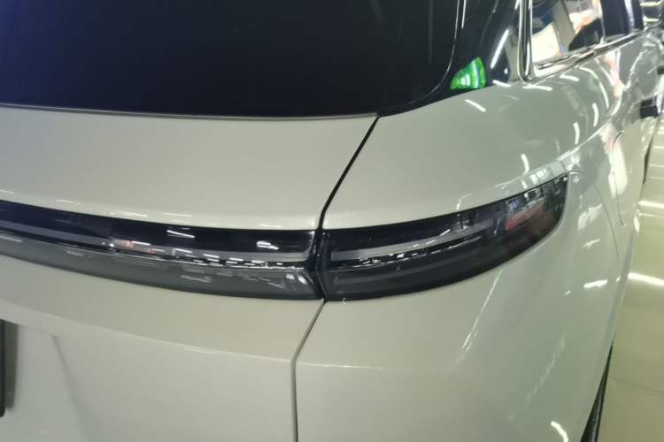 Used Li Auto L7 2024 MAX Model Right Rear Taillight