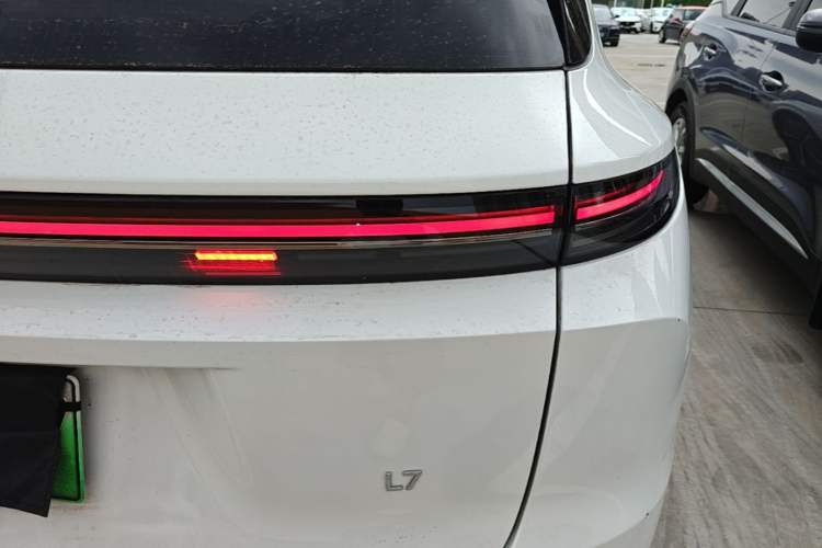 Used Li Auto L7 2024 MAX Model Right Rear Taillight