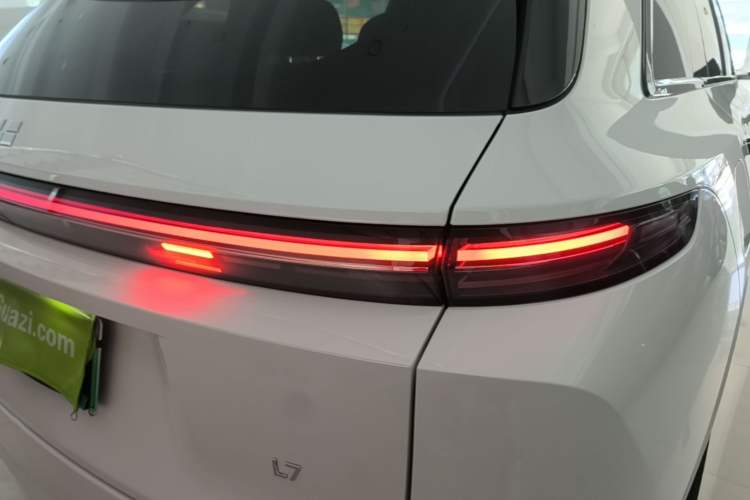 Used Li Auto L7 2024 Pro Model Right Rear Taillight