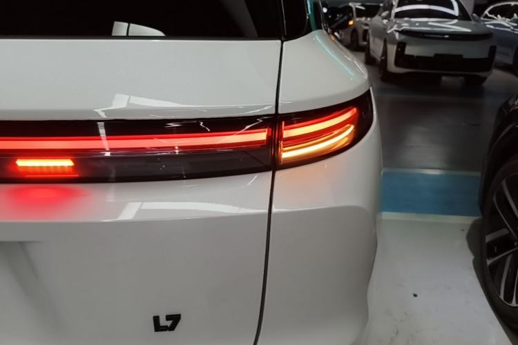 Used Li Auto L7 2024 MAX Model Right Rear Taillight