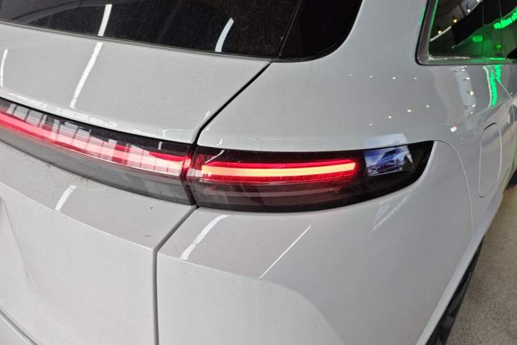 Used Li Auto L7 2024 Ultra Model Right Rear Taillight