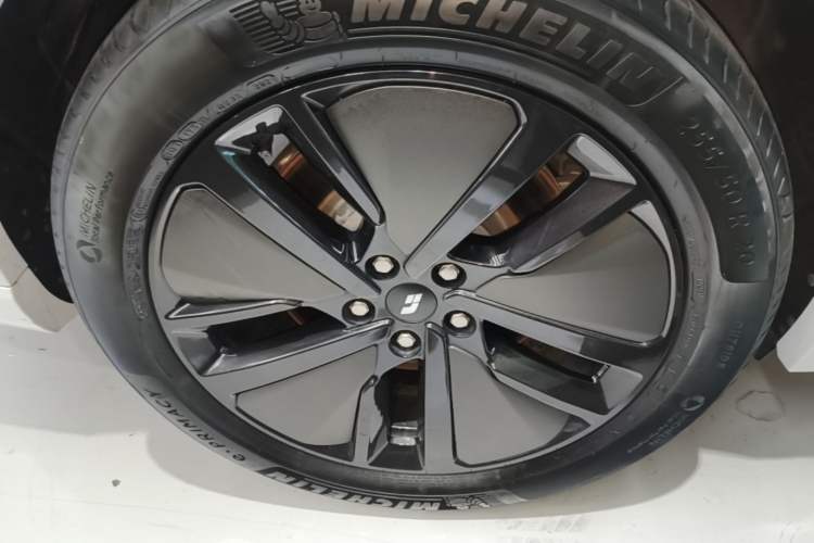 Used Li Auto L7 2024 MAX Model Right Rear Wheel Hub