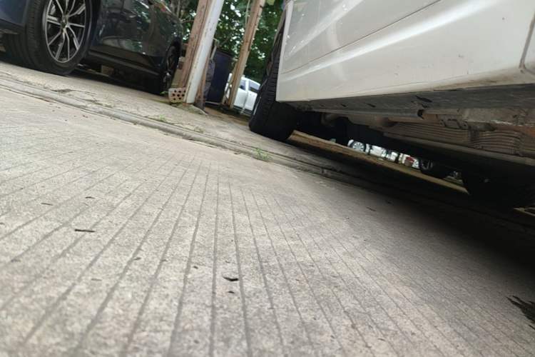 Used Li Auto L7 2024 Ultra Model Right Side Sill