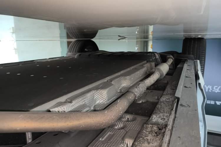 Used Li Auto L7 2024 Ultra Model Right Side Sill