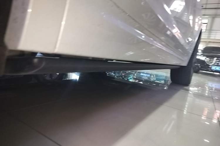 Used Li Auto L7 2024 Ultra Model Right Side Sill