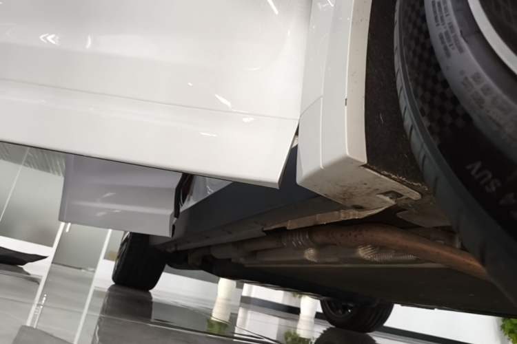 Used Li Auto L7 2024 MAX Model Right Side Sill