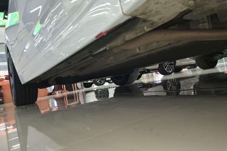 Used Li Auto L7 2024 Pro Model Right Side Sill