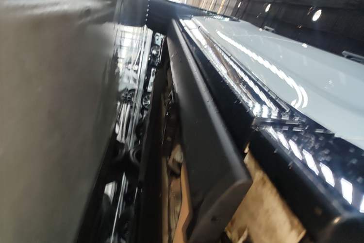 Used Li Auto L7 2024 Ultra Model Right Side Sill