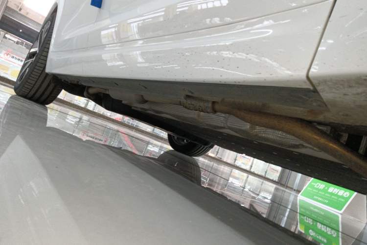 Used Li Auto L7 2024 Ultra Model Right Side Sill