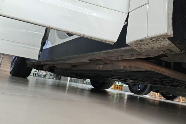 Used Li Auto L7 2024 Ultra Model Right Side Sill