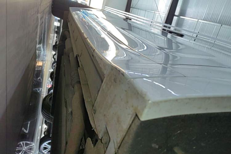 Used Li Auto L7 2024 Ultra Model Right Side Sill