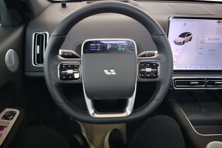 Used Li Auto L7 2024 Pro Model Steering Wheel