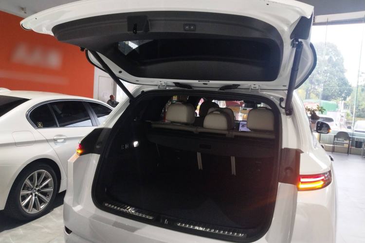 Used Li Auto L7 2024 Ultra Model Trunk