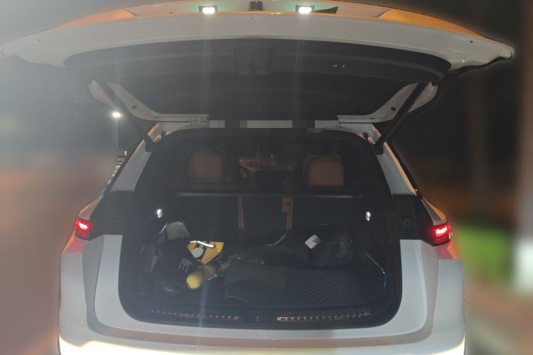Used Li Auto L7 2024 Ultra Model Trunk
