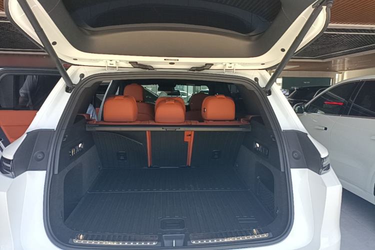 Used Li Auto L7 2024 MAX Model Trunk