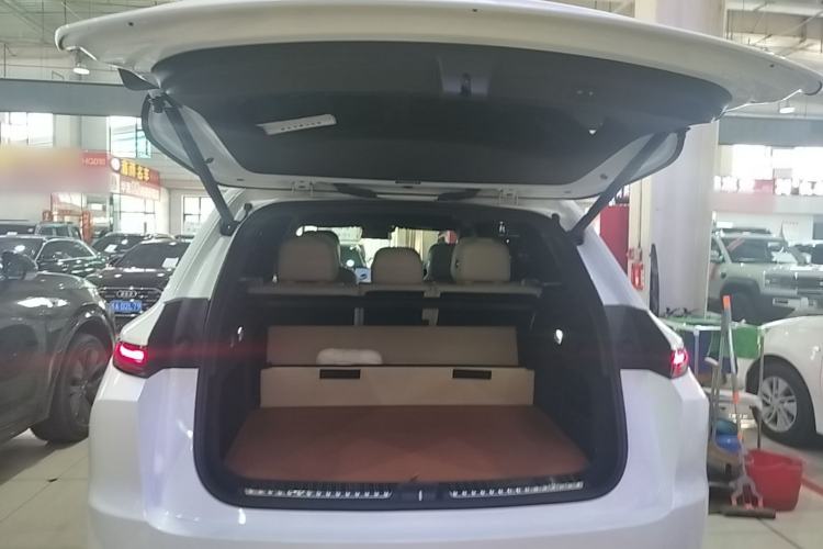 Used Li Auto L7 2024 Ultra Model Trunk