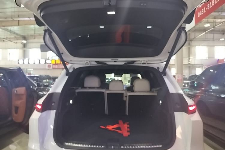 Used Li Auto L7 2024 Ultra Model Trunk