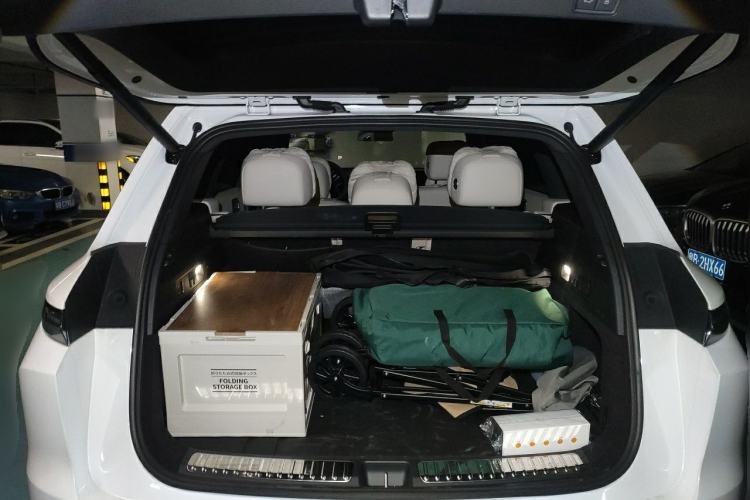 Used Li Auto L7 2024 MAX Model Trunk