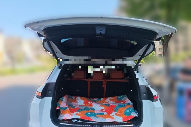Used Li Auto L7 2024 Pro Model Trunk