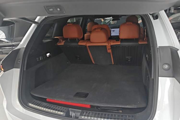 Used Li Auto L7 2024 Pro Model Trunk