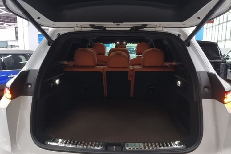 Used Li Auto L7 2024 MAX Model Trunk