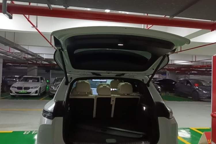 Used Li Auto L7 2024 Ultra Model Trunk