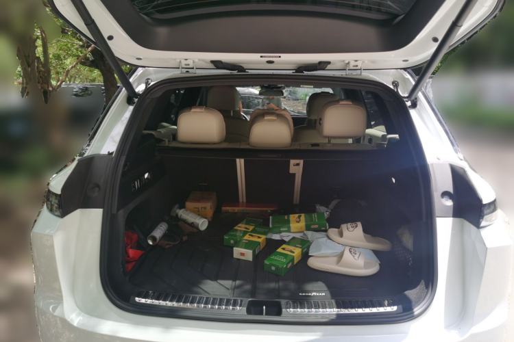 Used Li Auto L7 2024 Ultra Model Trunk
