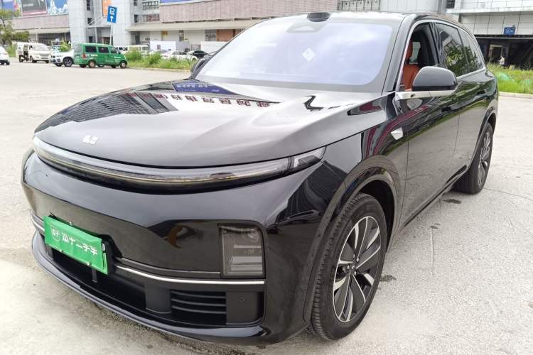 Used Li Auto L7 2025 Max Smart Refresh Edition Guazi used car, China used car export, Used car for sale, Used Li Auto cars, Cheapest cars for sale