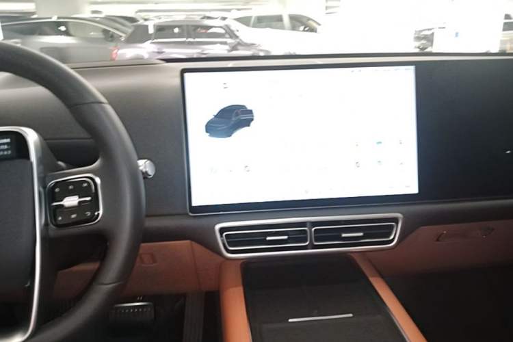 Used Li Auto L7 2025 Max Smart Refresh Edition Audio And AC Panel