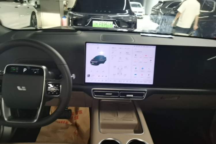 Used Li Auto L7 2025 Max Smart Refresh Edition Audio And AC Panel