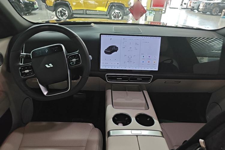 Used Li Auto L7 2025 Ultra Smart Refreshed Edition Center Console